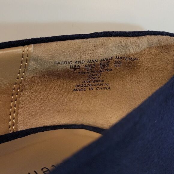 BRAND NEW ATTENTION ZOEY SUEDE POINTED TOE WOMEN"S LOW HEEL SHOES - Picture 15 of 15